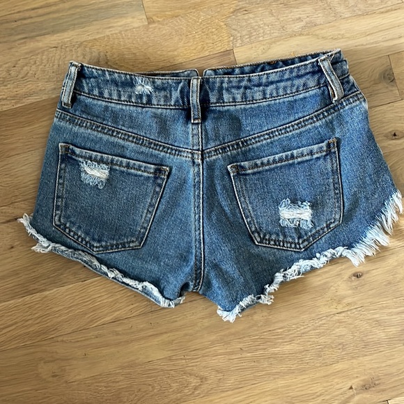 PacSun Ripped washed blue High Waisted Denim Festival Shorts. Note- size 22! - Picture 7 of 8